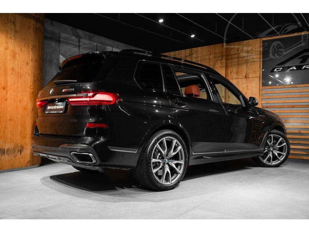 BMW X7 4.4 M50i xDrive, H/K, LASER, P