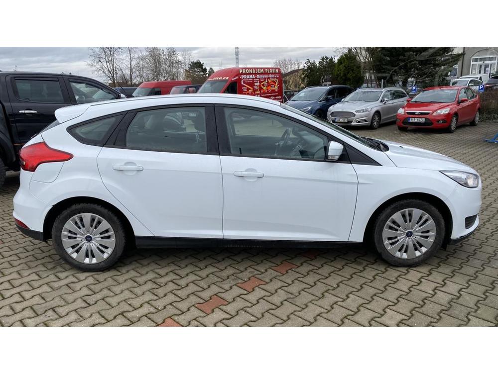 Ford Focus 1,6 Trend 105k