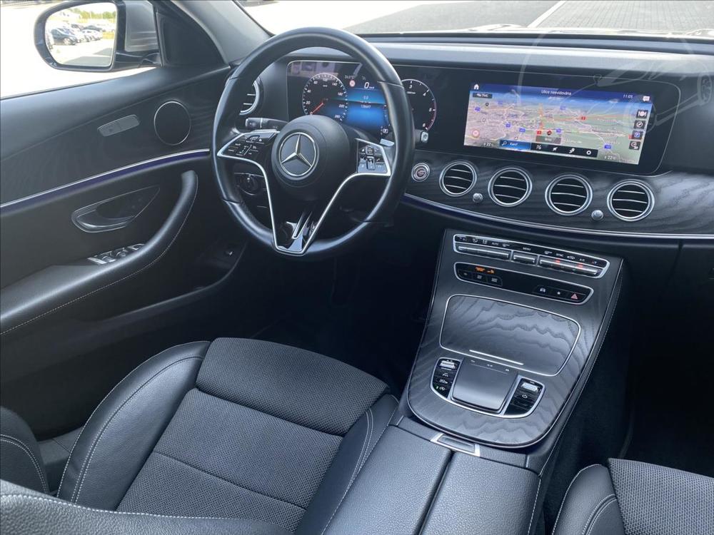 Mercedes-Benz E E 220 d 4M AVANTGARDE