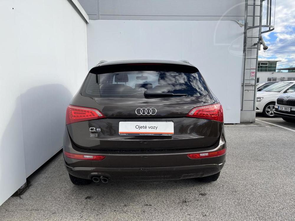 Audi Q5 2.0 TDi QUATTRO S-TRONIC