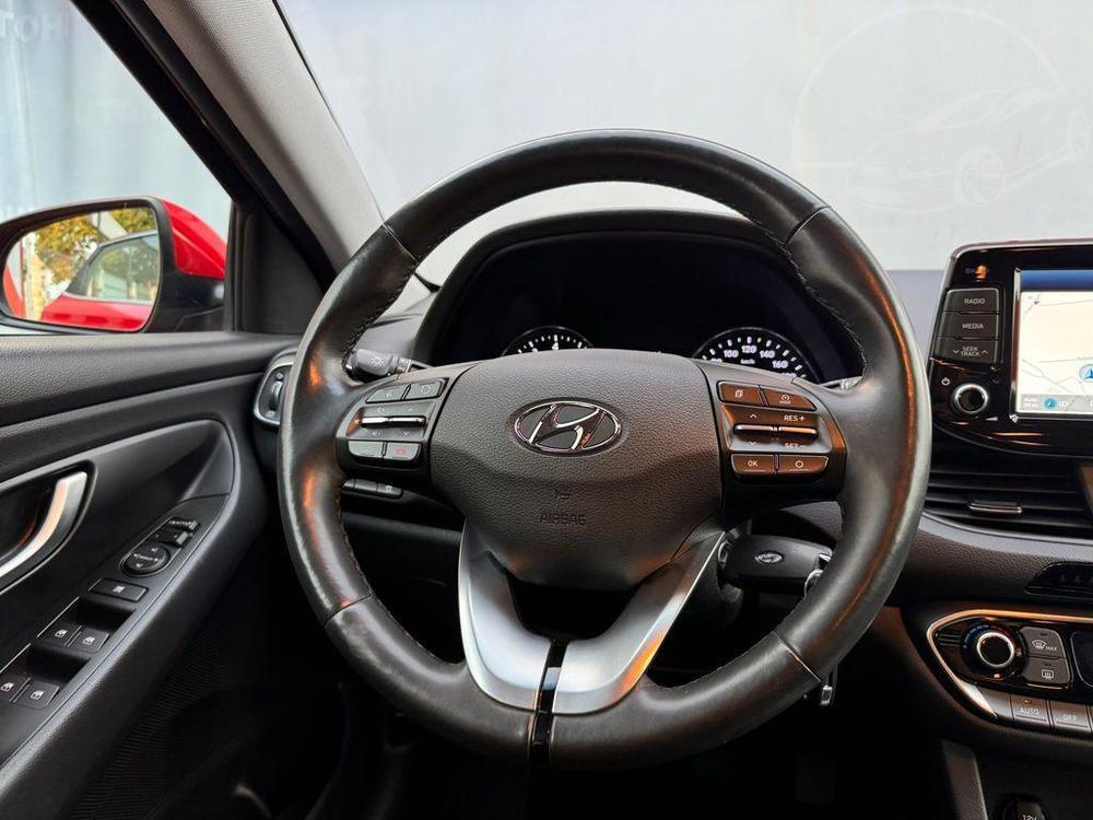 Hyundai i30 1.4 T-GDi Style, R, 1.Maj