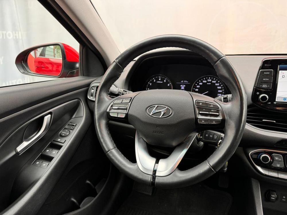 Hyundai i30 1.4 T-GDi Style, R, 1.Maj