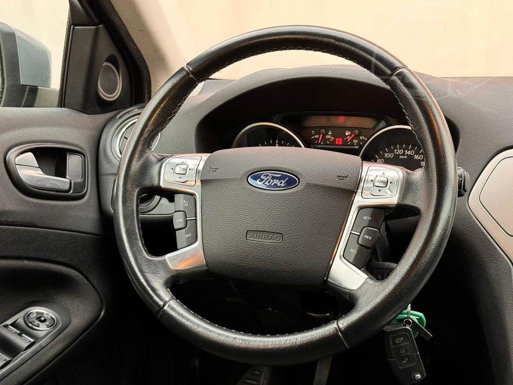 Ford Mondeo 1.8 TDCi, AutoAC