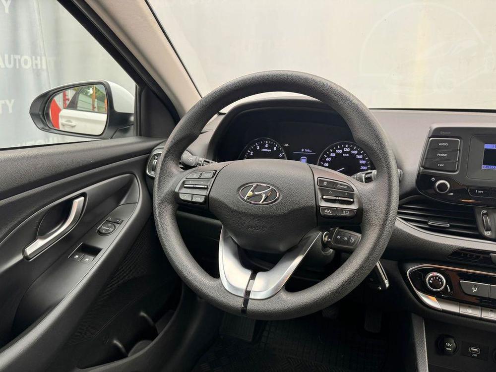 Hyundai i30 1.0 T-GDi Start Plus, R