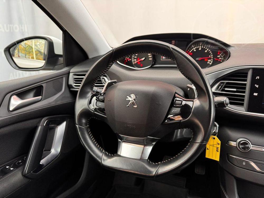 Peugeot 308 SW Allure 1.5 BlueHDi EAT8, R