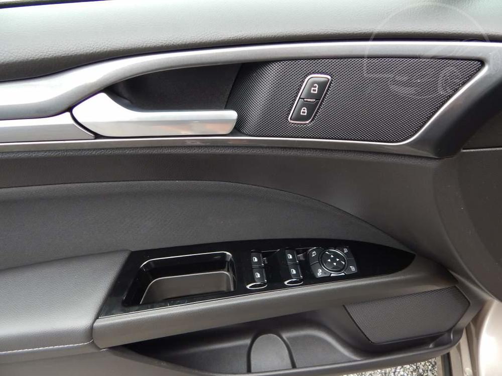 Ford Mondeo LED ACC SONY Tan AUTOMAT 2.0