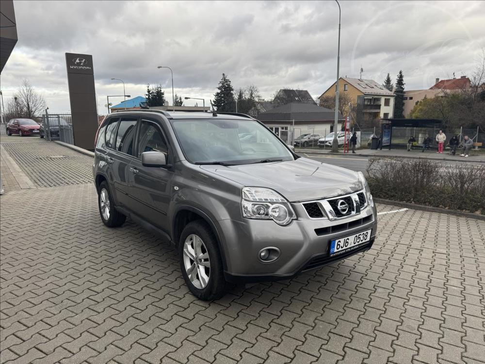 Nissan X-Trail 2,0 dCi SE