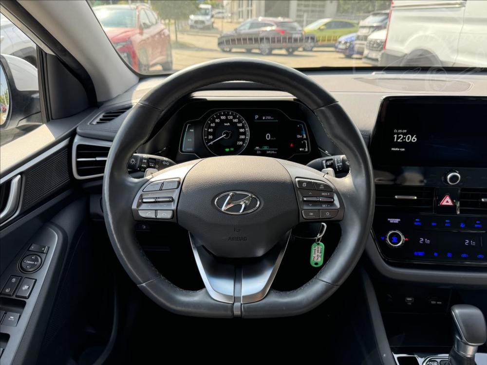 Hyundai Ioniq 1,6 GDi PHEV  SMART NAVI