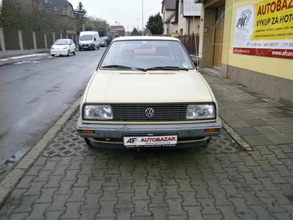 Volkswagen  VETERÁN   1,8