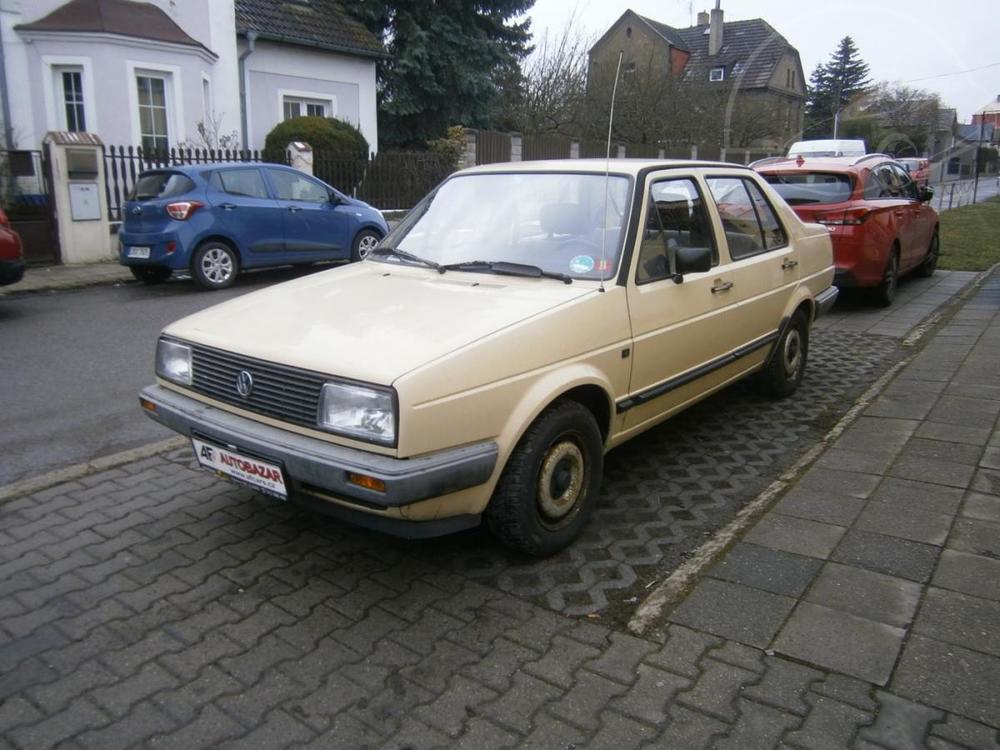 Volkswagen  VETERÁN   1,8