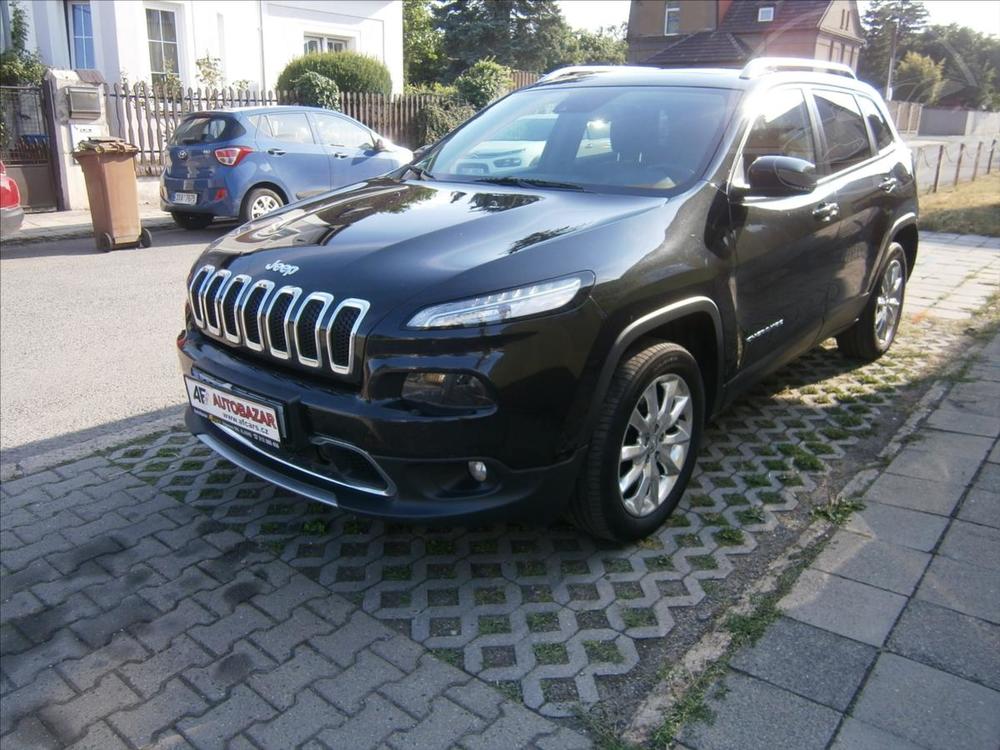 Jeep Cherokee 2,2 AWD 9ATX 200k Act Drive II