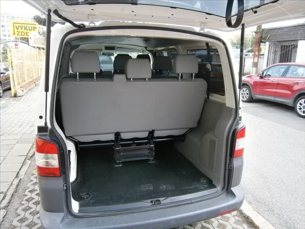 Volkswagen Transporter 2,0 TDI KLIMA 9 MST