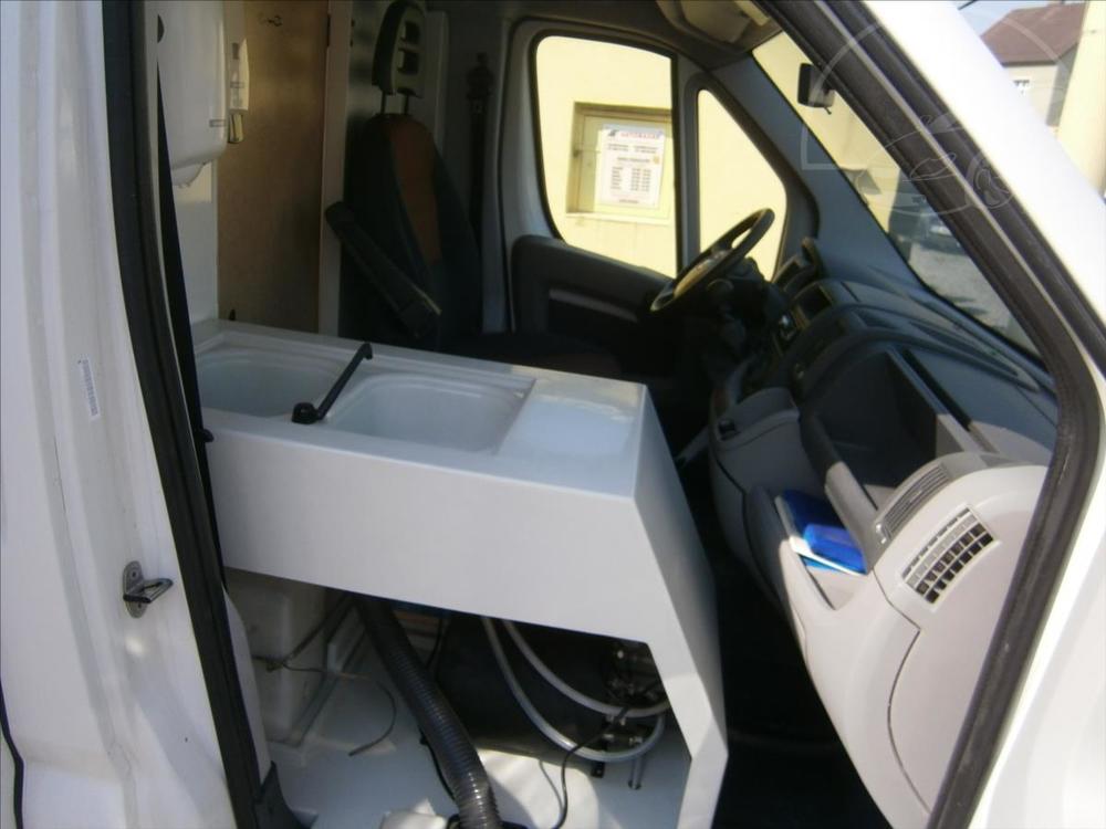 Fiat Ducato 2,2 JTD POJZDN PRODEJNA SEIC