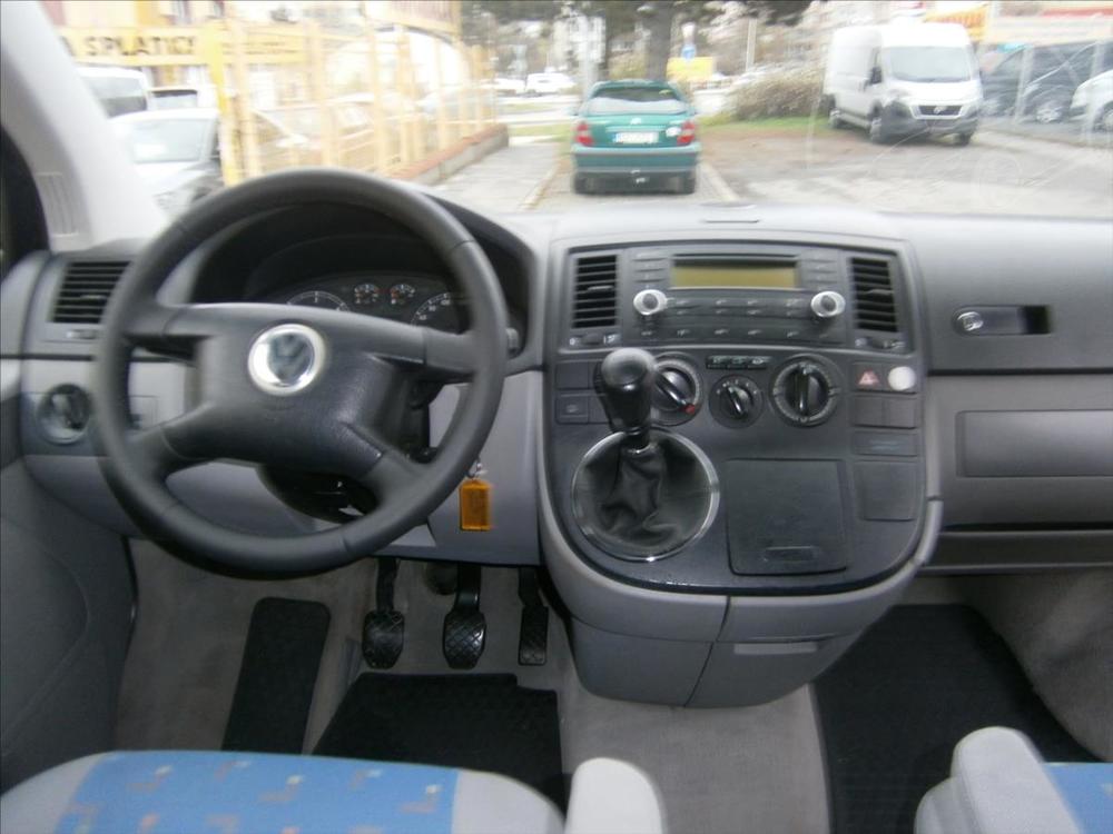 Volkswagen Multivan 1,9 TDI 77KW 7 MST BEZ KOROZE