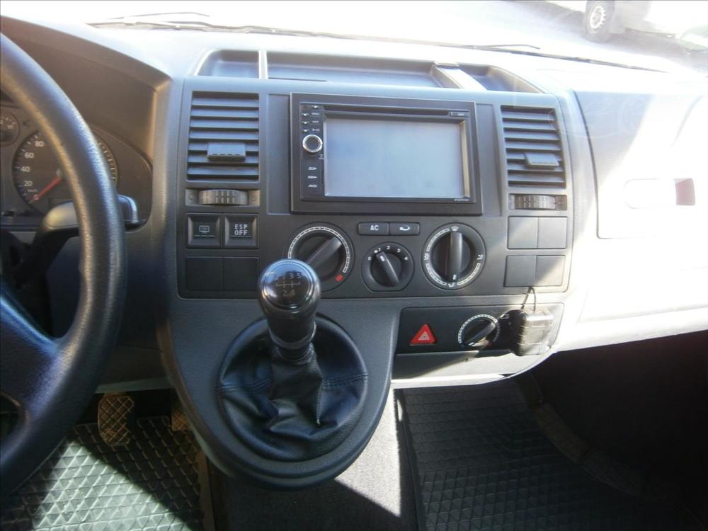 Volkswagen Multivan 1,9 T5  TDI 7 MST KLIMA BEZ K