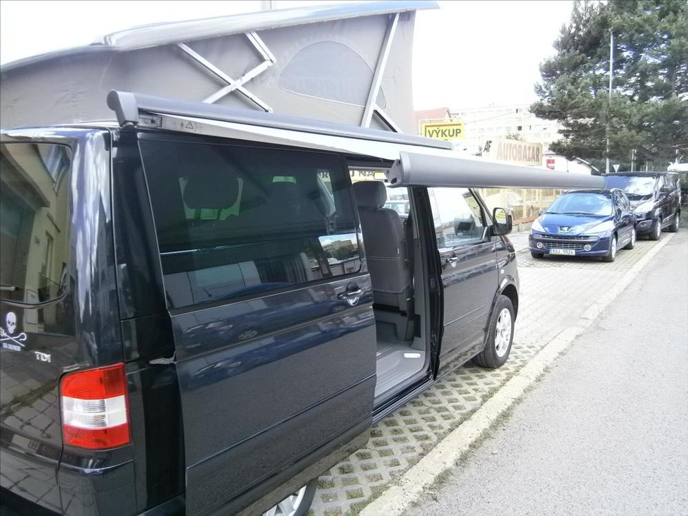 Volkswagen California 2,5 TDI T5 obytn automobil