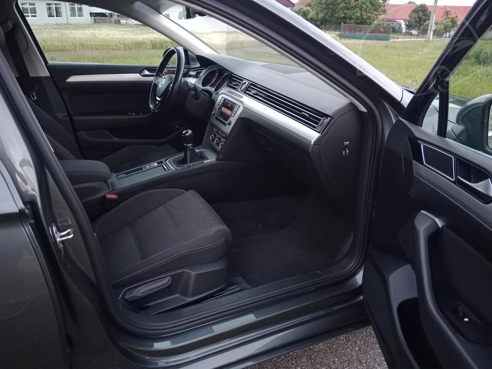 Volkswagen Passat 1.6TDI B8 - NOV ROZVODY - TOP