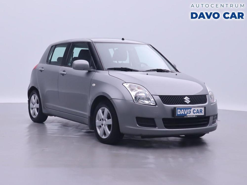 Suzuki Swift 1,3 i 67kW Klima Tažné CZ