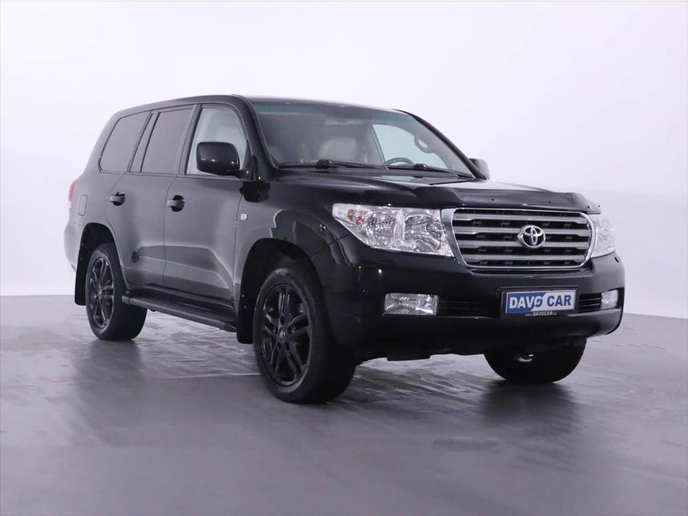 Toyota Land Cruiser 4,5 D4-D 210kW Lux 7-Míst