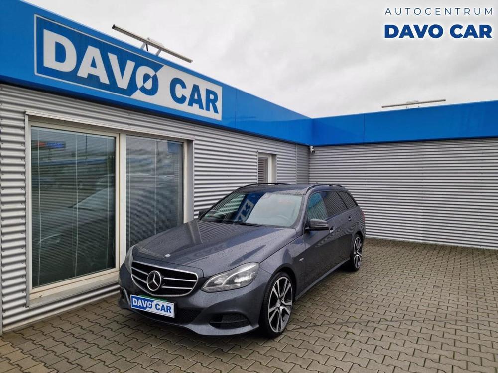 Mercedes-Benz E 3,0 350 190kW 4Matic Edition 1