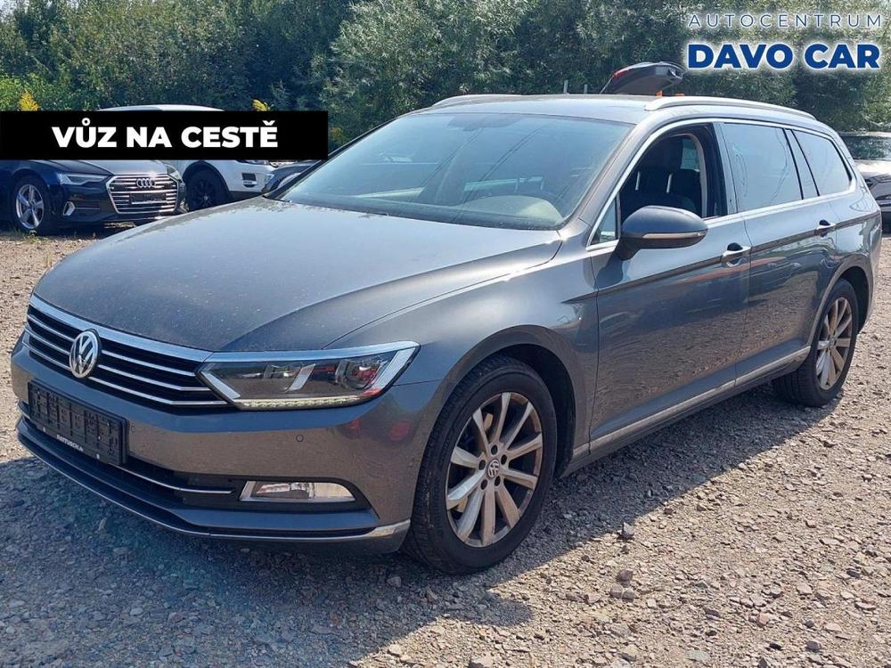 Prodm Volkswagen Passat 2,0 TDI Highline Navi LED 1.Ma