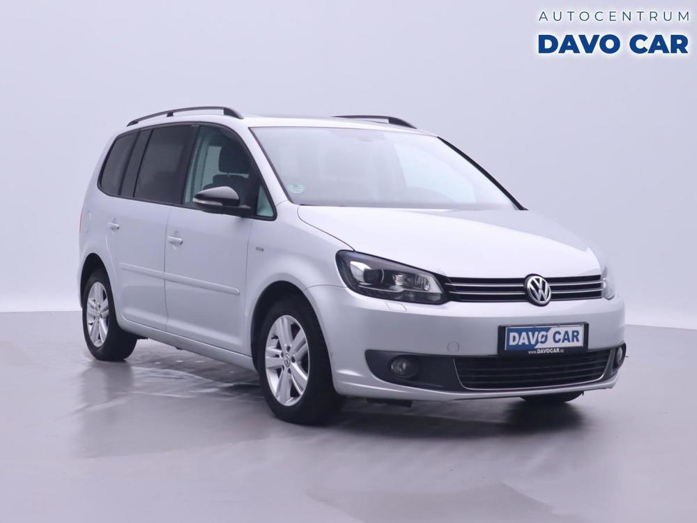 Volkswagen Touran 2,0 TDI 103kW Match PANO NAVI