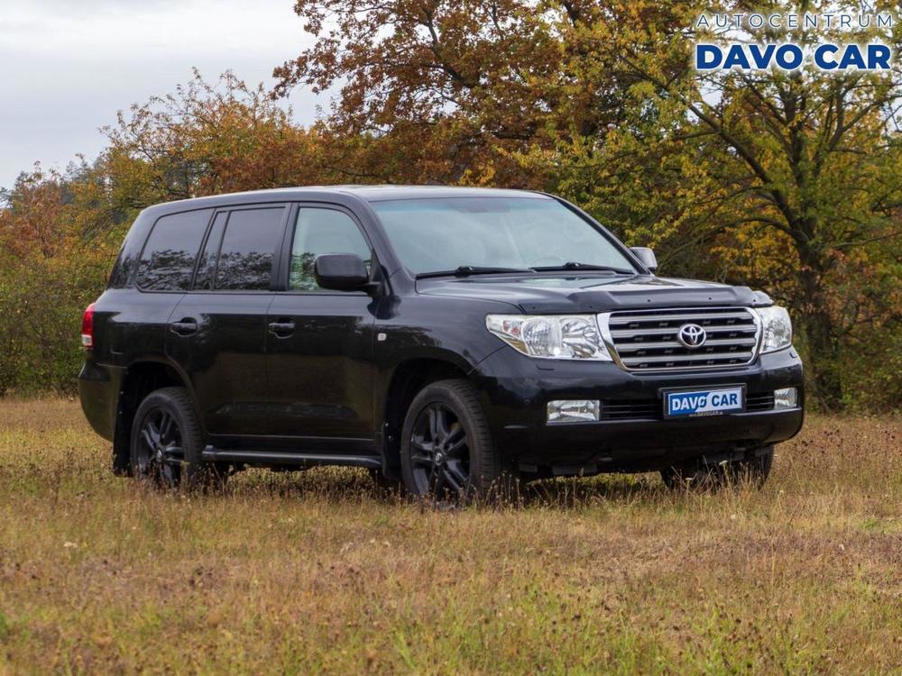 Prodm Toyota Land Cruiser 4,5 D4-D 210kW Lux 7-Mst