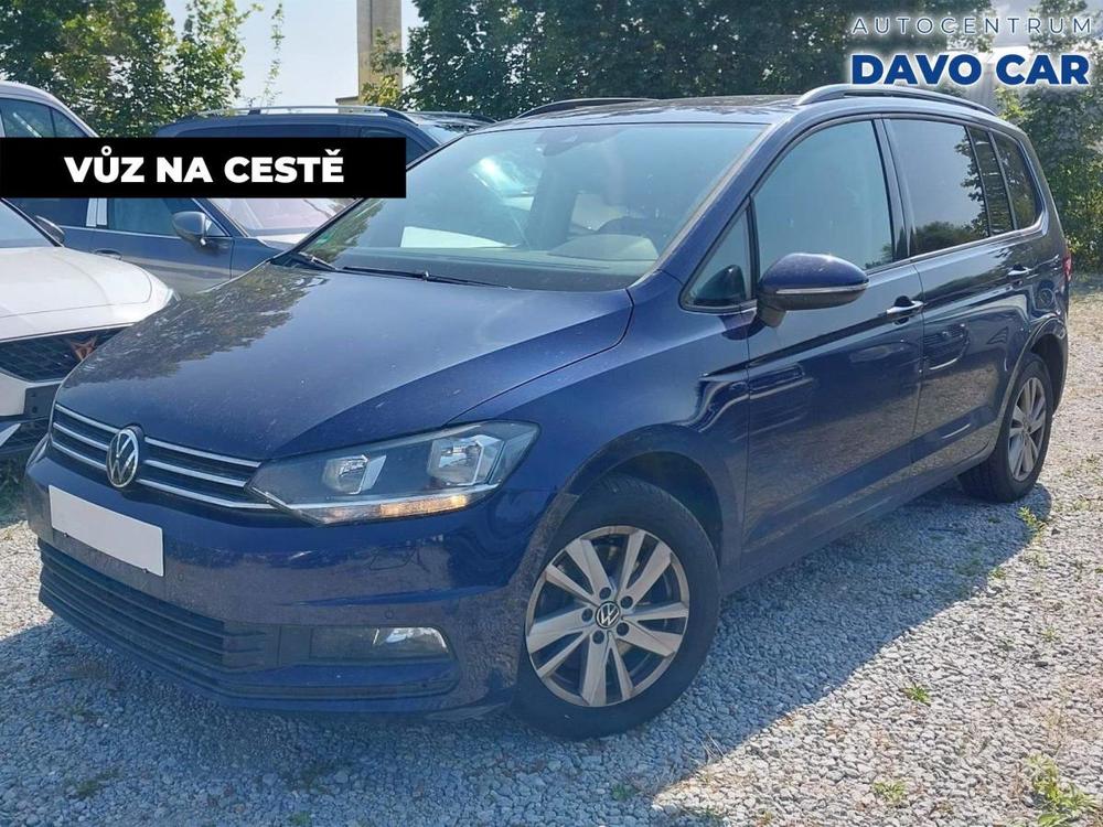 Volkswagen Touran 2,0 TDI 110kW DSG Navi Pano DP