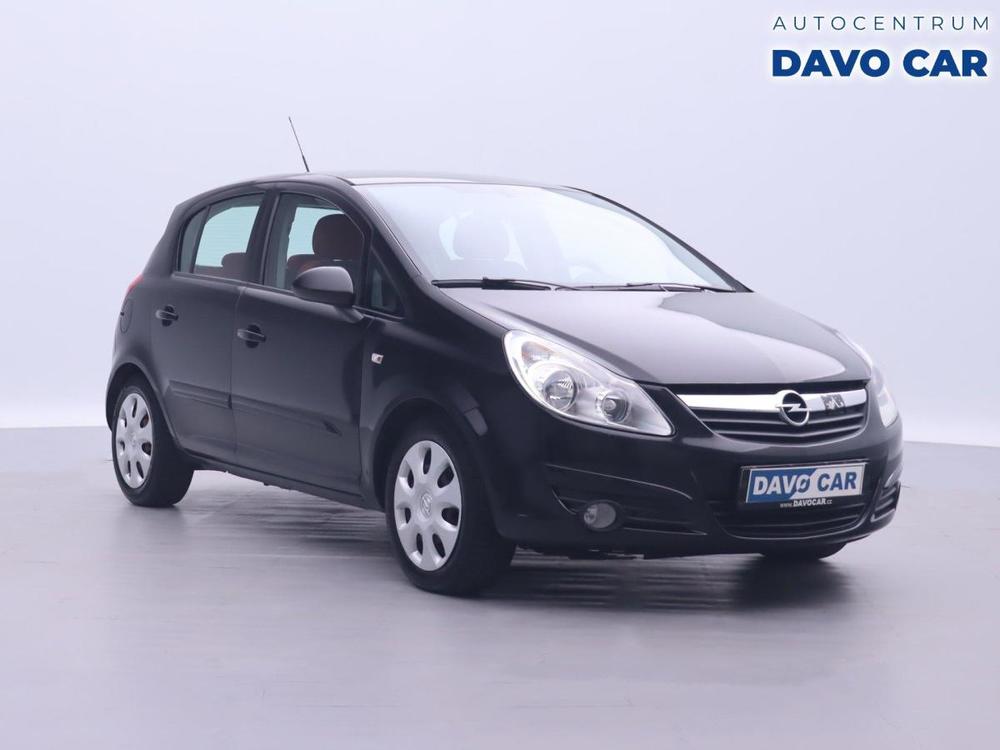 Prodm Opel Corsa 1,2 16V 59kW Klima CZ