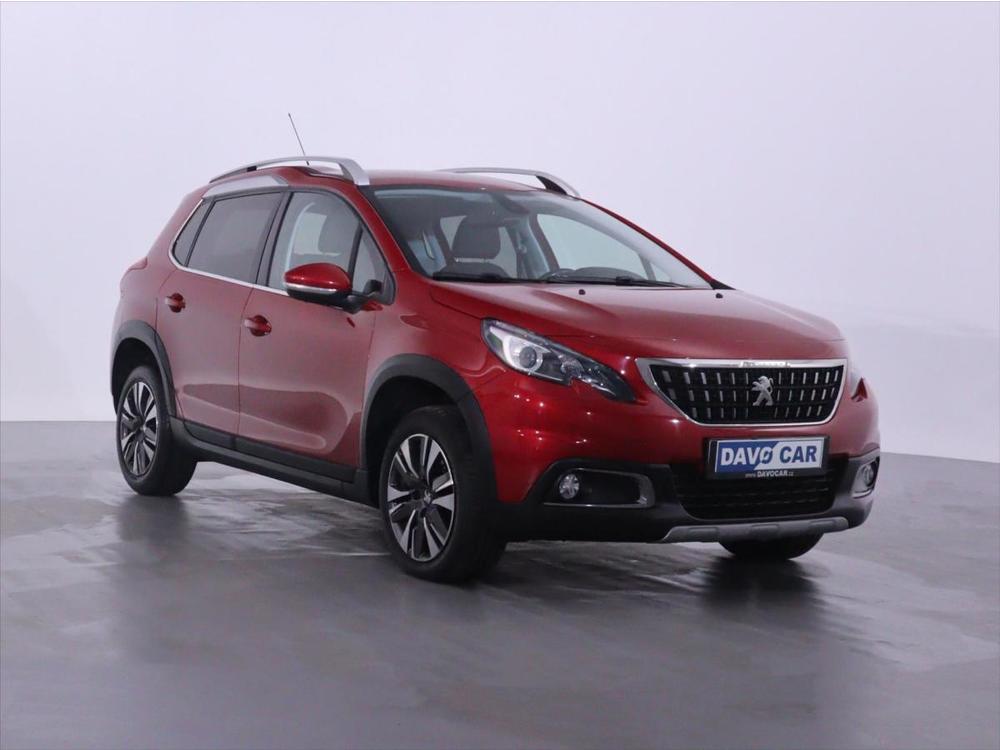 Peugeot 2008 1,2 PT Automat Allure CZ 1.Maj