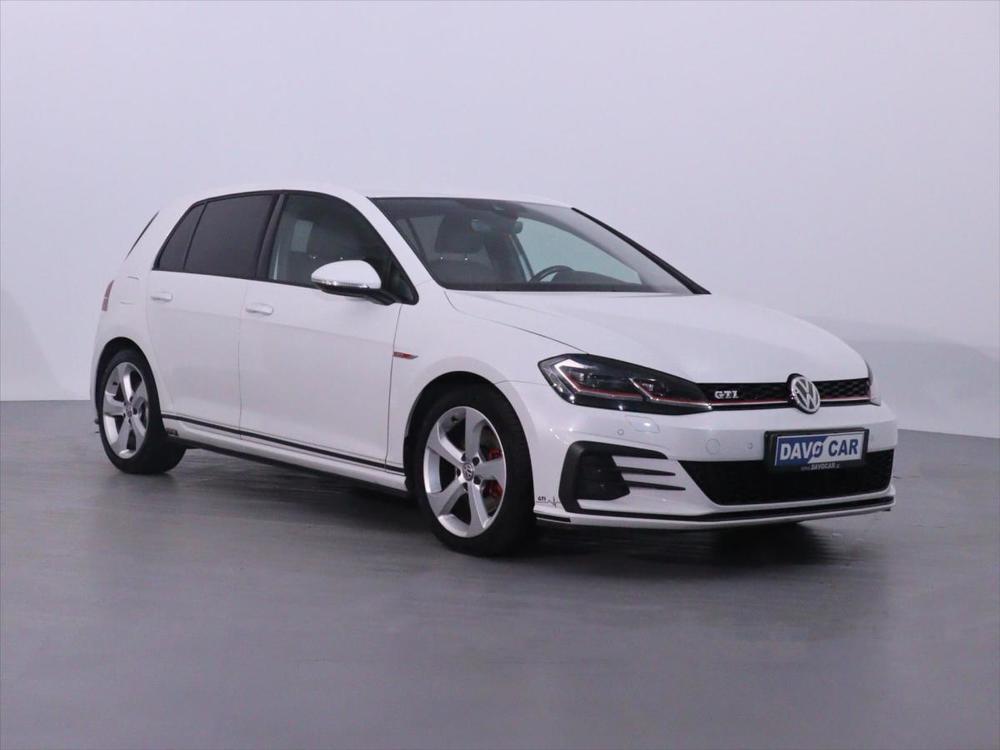 Prodm Volkswagen Golf 2,0 GTI 169kW Virtual Navi