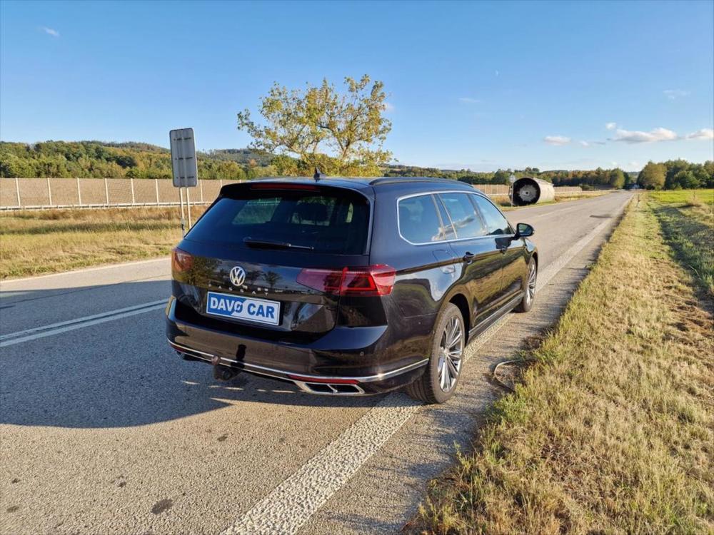 Volkswagen Passat 1,5 TSI R-line DSG Matrix