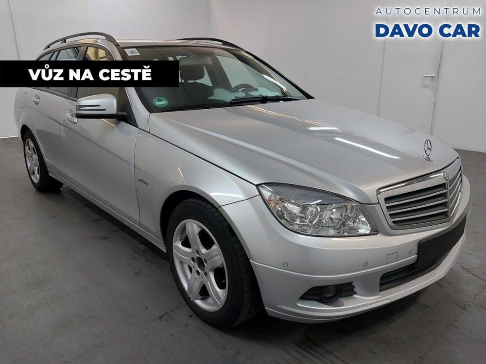 Mercedes-Benz C 2,1 200CDI Serv. kniha