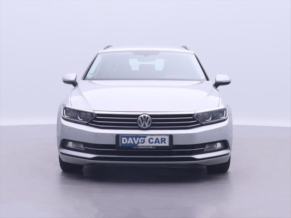 Volkswagen Passat 2,0 TDI 110kW LED ACC Navi