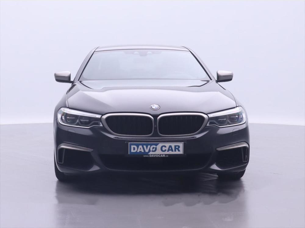 BMW 5 4,4 M550iA 390 kW xDrive CZ