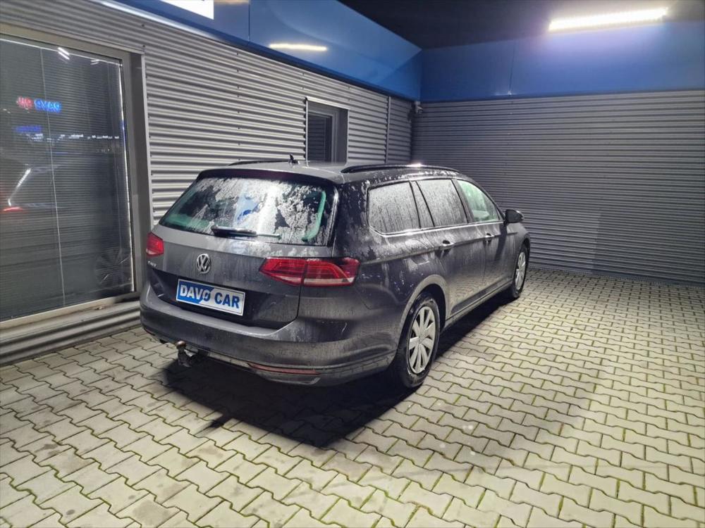 Volkswagen Passat 2,0 TDI 110kW DSG Navi Aut.kli