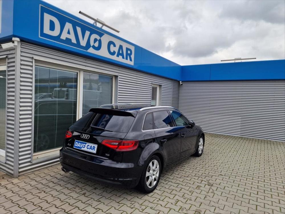 Audi A3 2,0 TDI 110kw LED navi dr