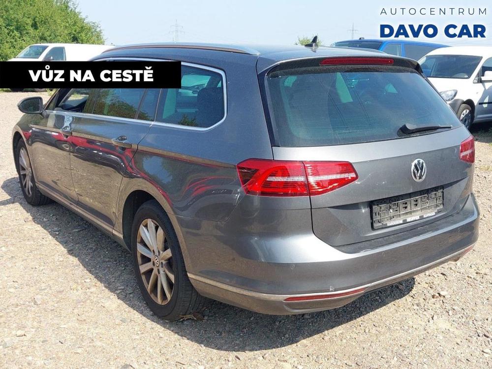 Volkswagen Passat 2,0 TDI Highline Navi LED 1.Ma