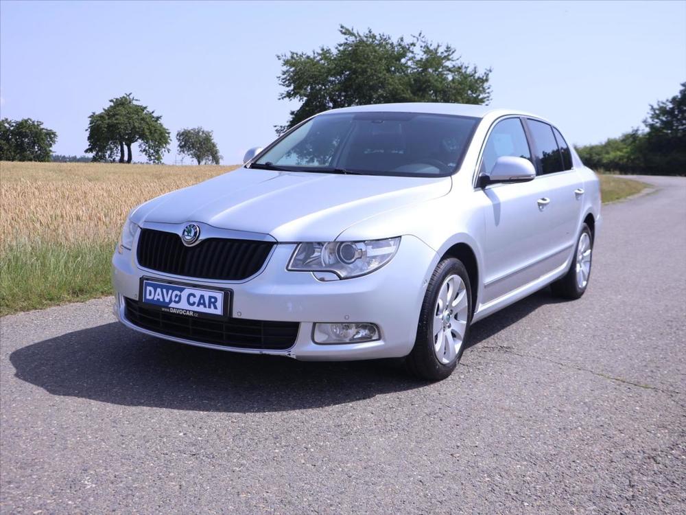 koda Superb 2,0 TDI 103kW Elegance Navi