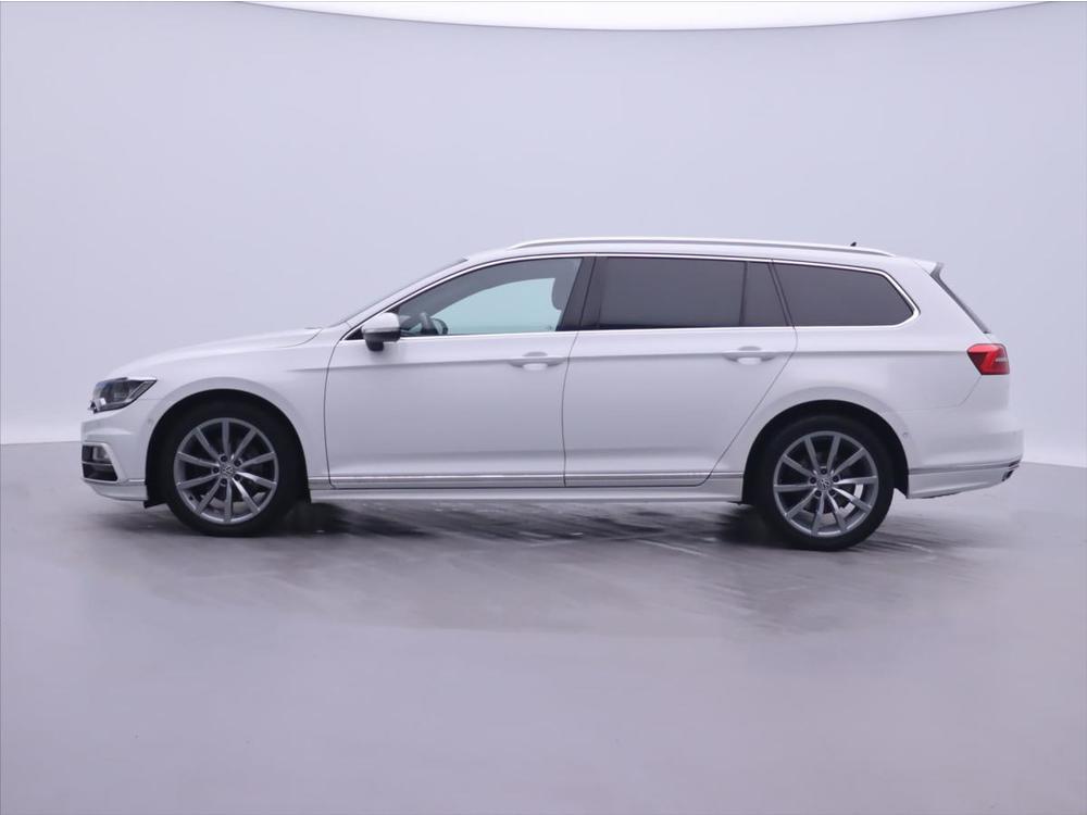 Volkswagen Passat 2,0 TDI 140kW DSG R-Line CZ