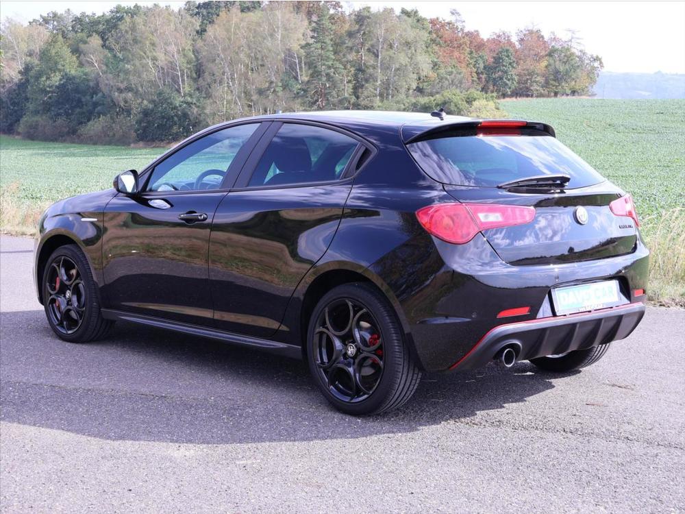 Alfa Romeo Giulietta 1,4 TB Sport Navi Alcantara