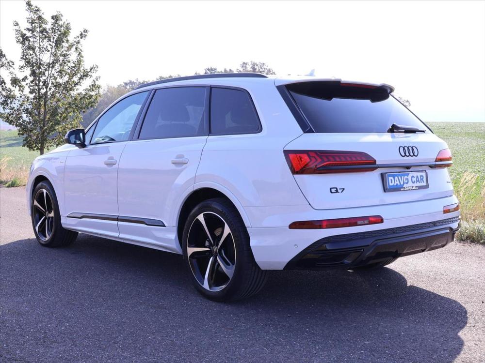 Audi Q7 3,0 V6 TDI S-Line Black CZ DPH