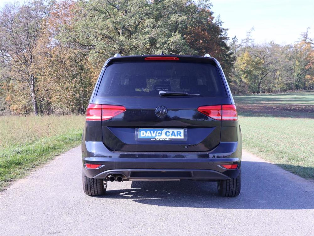 Volkswagen Touran 2,0 TDI Comfort DSG Navi ACC