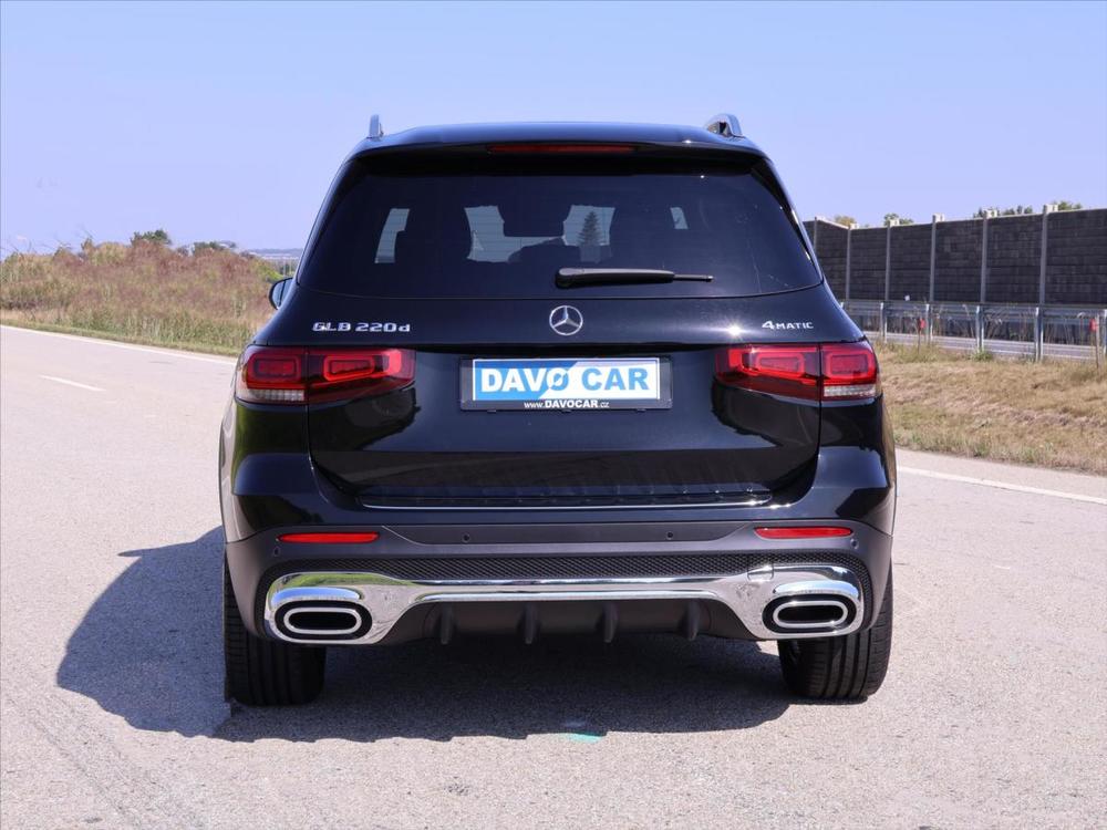 Mercedes-Benz GLB 2,0 220d 4Matic AMG LED DPH