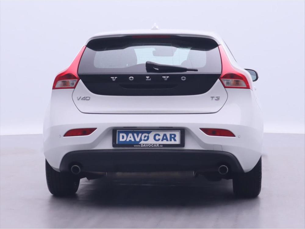 Volvo V40 2,0 T3 112kW CZ Momentum 1.Maj