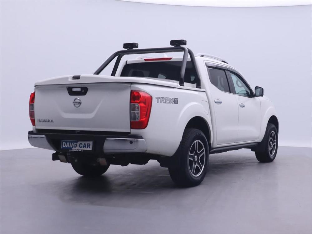 Nissan Navara 2,3 dCi 140kW Aut. CZ TREK -1