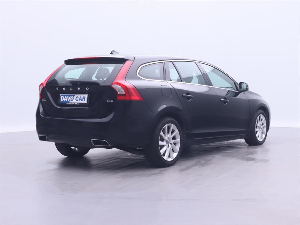 Volvo V60 2,0 D4 133kW Aut. Momentum