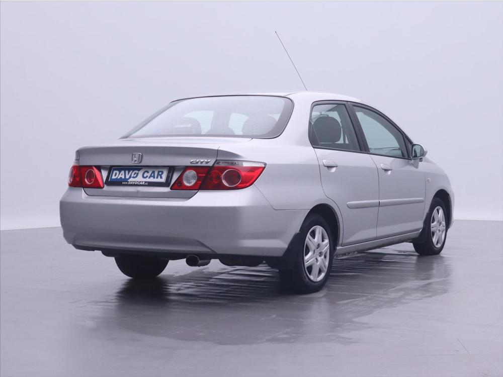 Honda City 1,3 i 61kW CZ 1.Maj STK 3/26