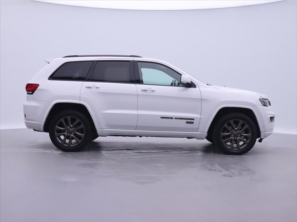 Jeep Grand Cherokee 3,0 L V6 CRD 250k Overland 4WD