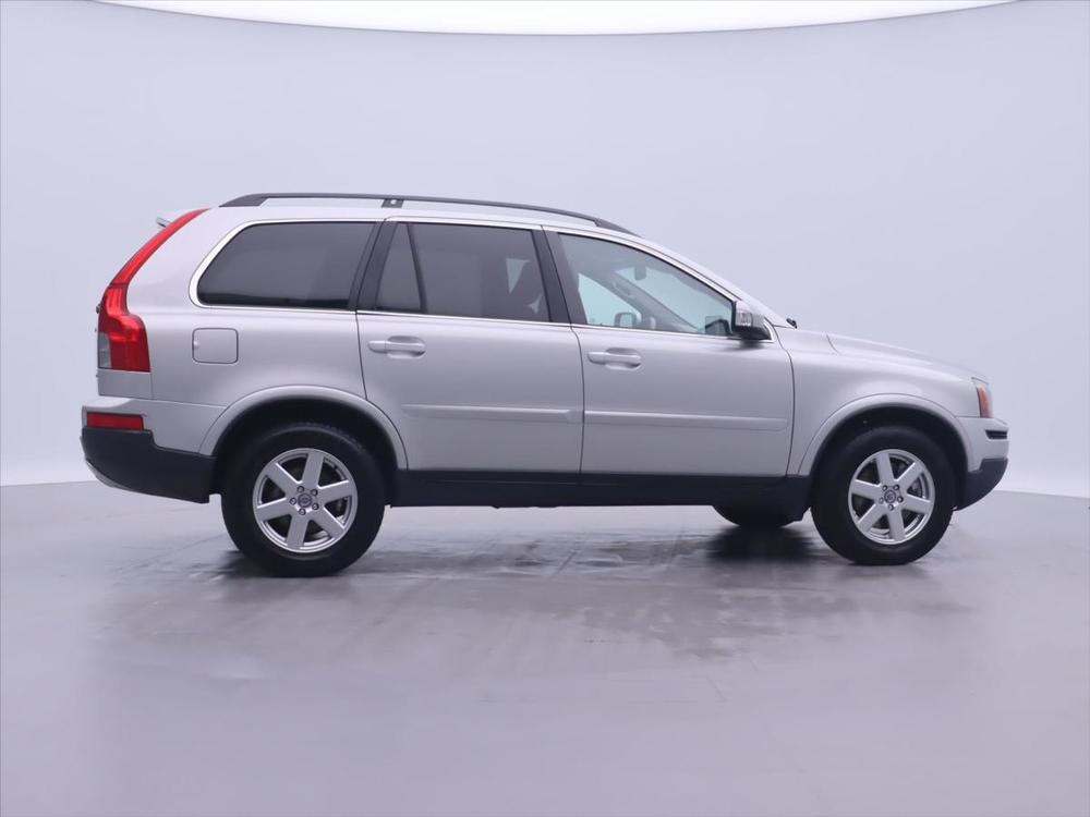 Volvo XC90 2,4 D5 136kW AWD Aut. Momentum